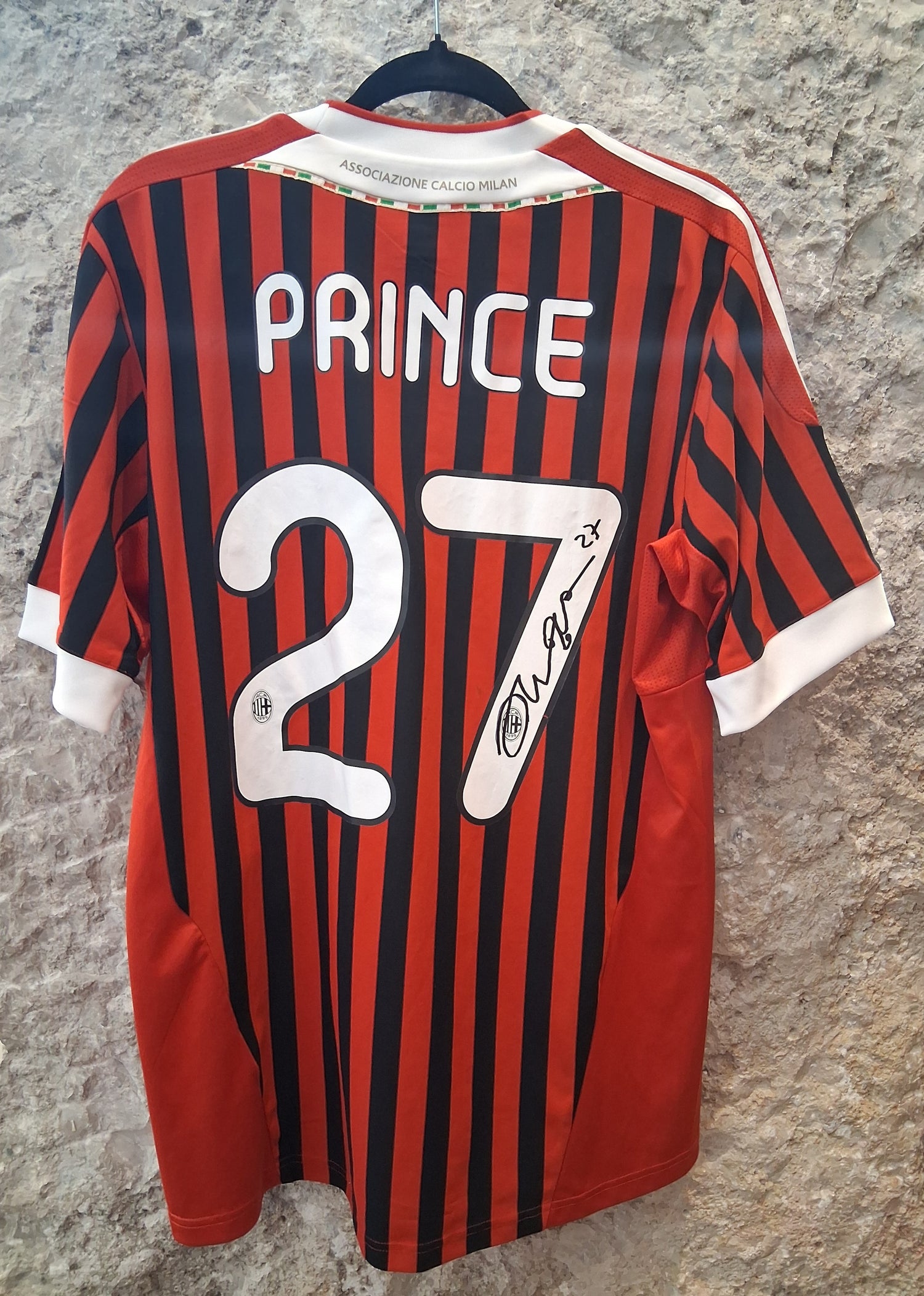 Maillots portés, préparés ou signés