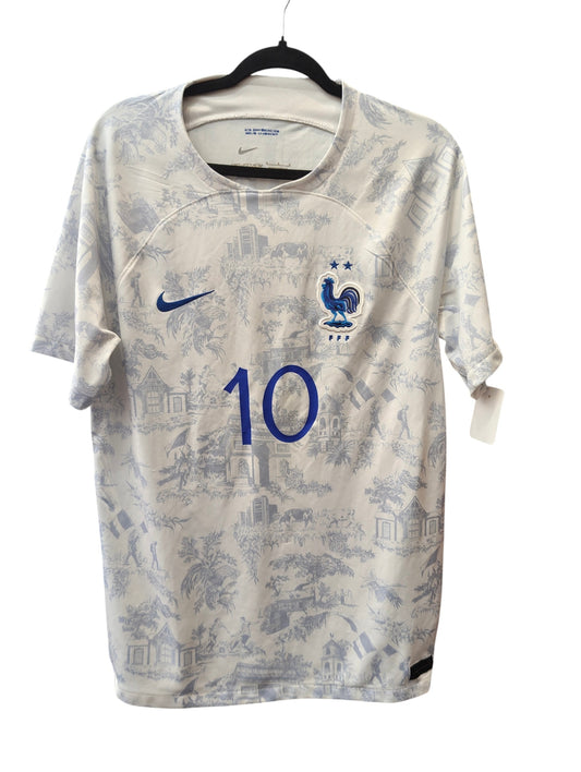 France 2022 (L)