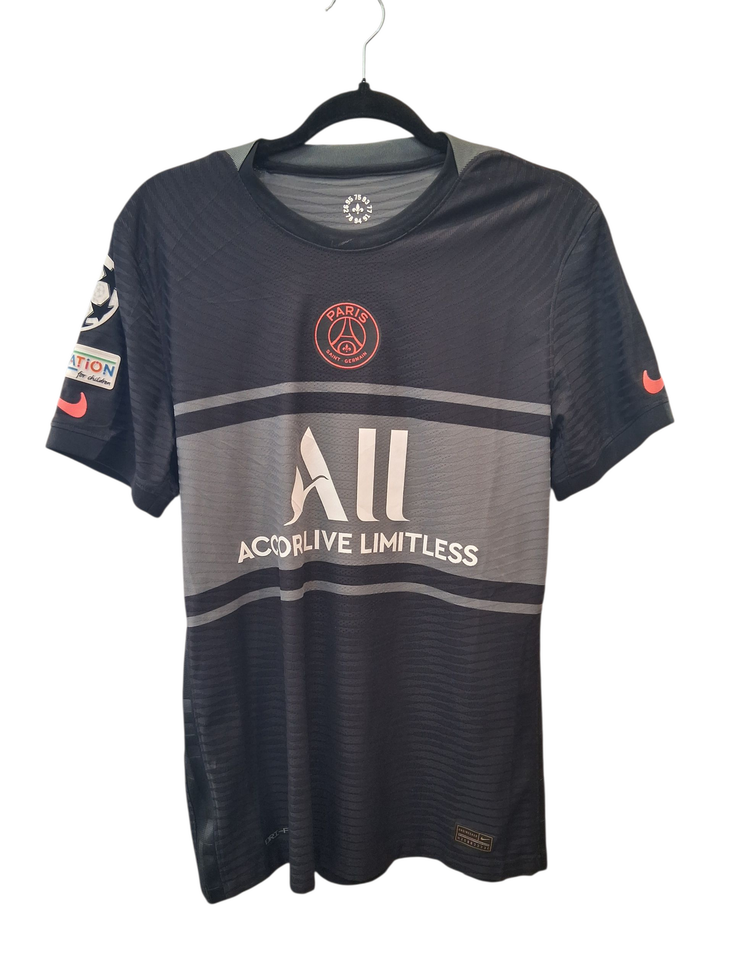 PSG 2021-2022 player (M)