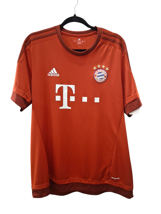 Bayern Munich 2015-2017 (XL)